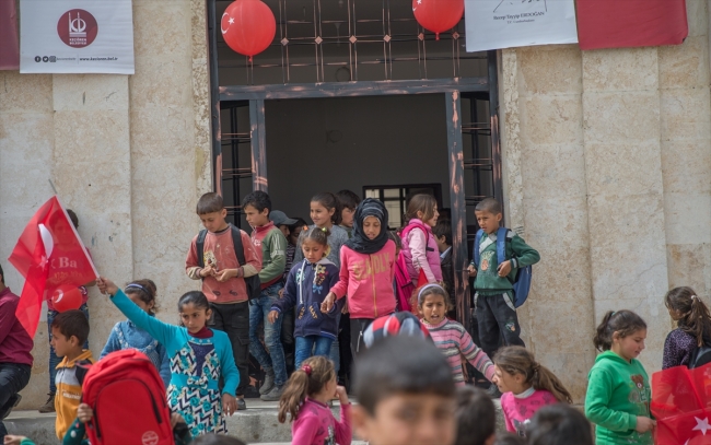 Terörden temizlenen Afrin’de çocuklar ders başı yaptı